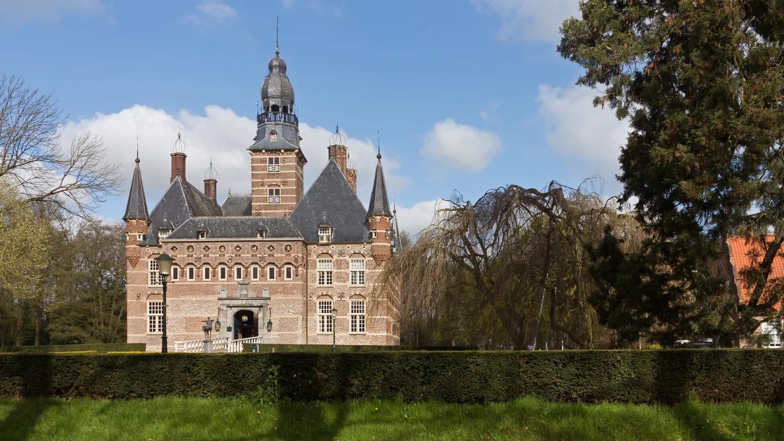 Zicht op Kasteel Wijchen in Wijchen
